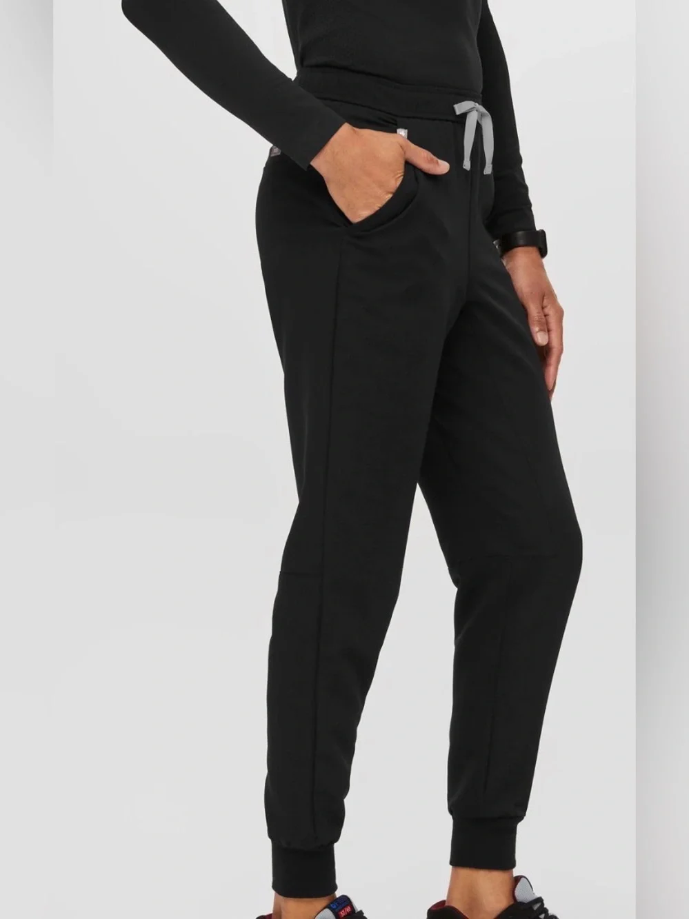 Figs Tansen Jogger Scrub Pant in Black size Small